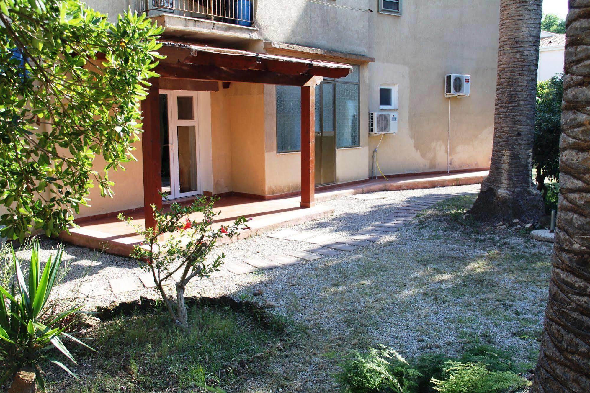 Casa Vacanze Cau - Viale Europa Alghero Exterior foto