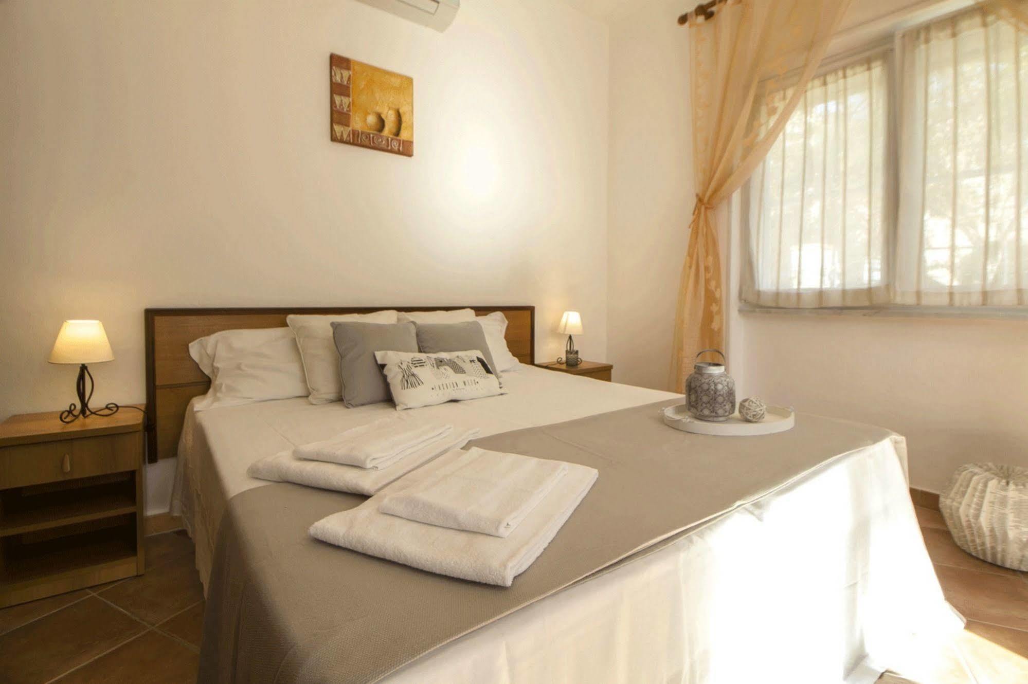 Casa Vacanze Cau - Viale Europa Alghero Exterior foto
