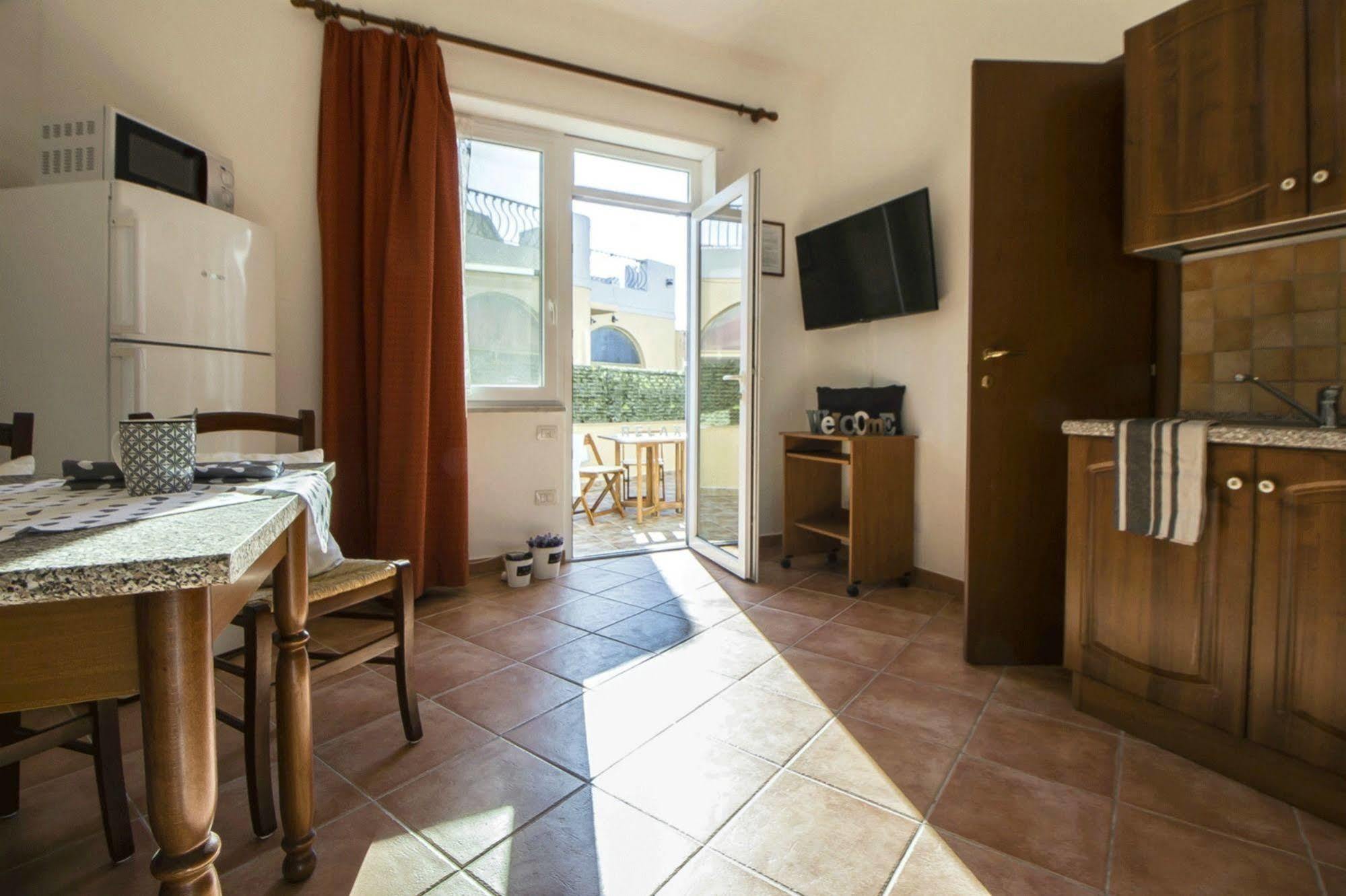 Casa Vacanze Cau - Viale Europa Alghero Exterior foto