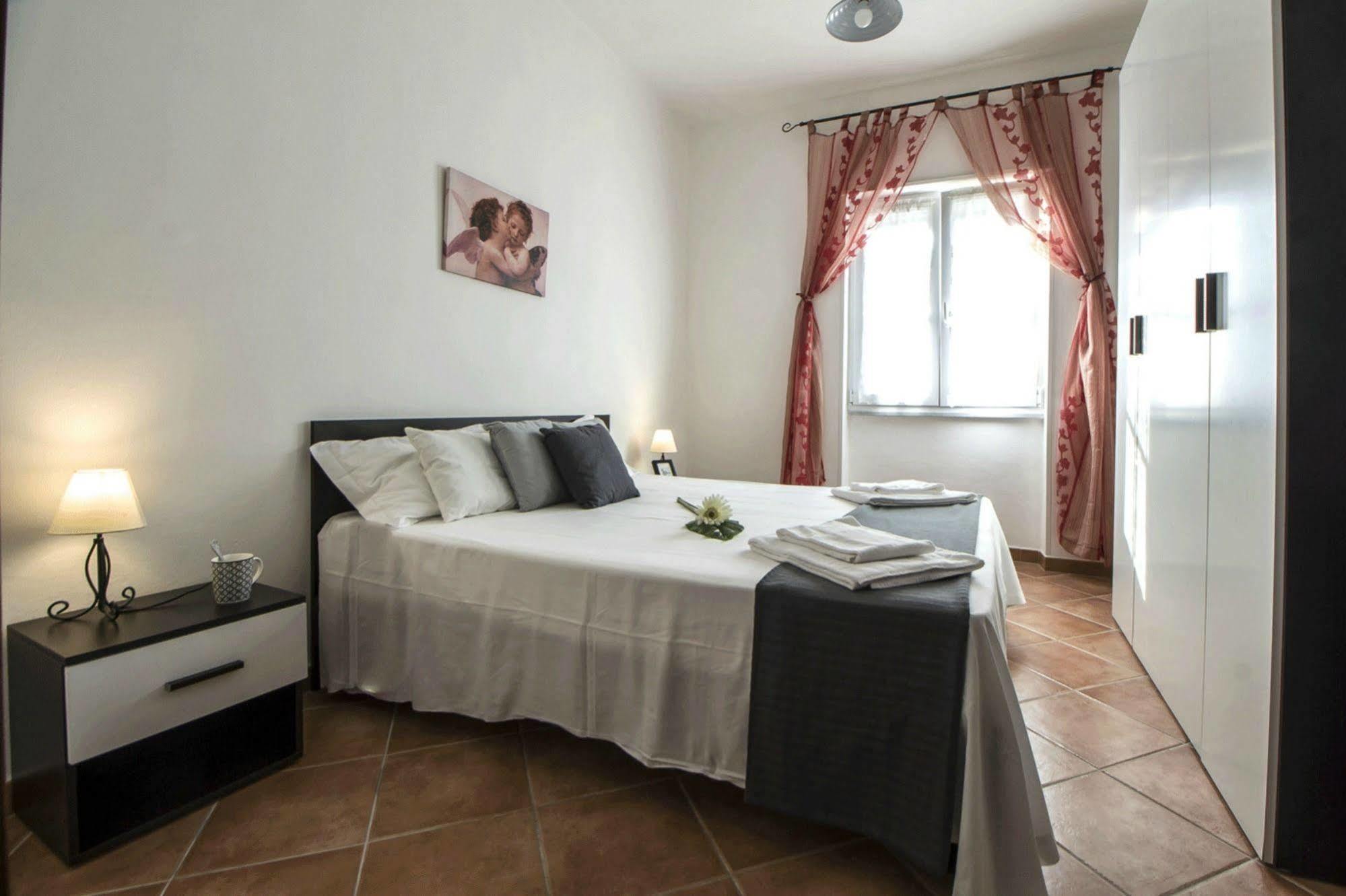 Casa Vacanze Cau - Viale Europa Alghero Exterior foto